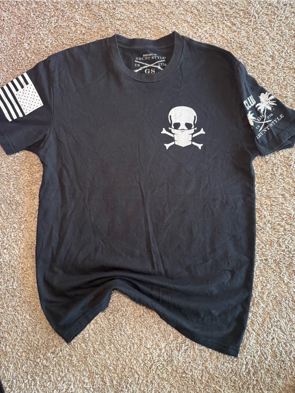 Front & back Grunt Style Men's Black Skull & Crossbones Short Sleeve Tee